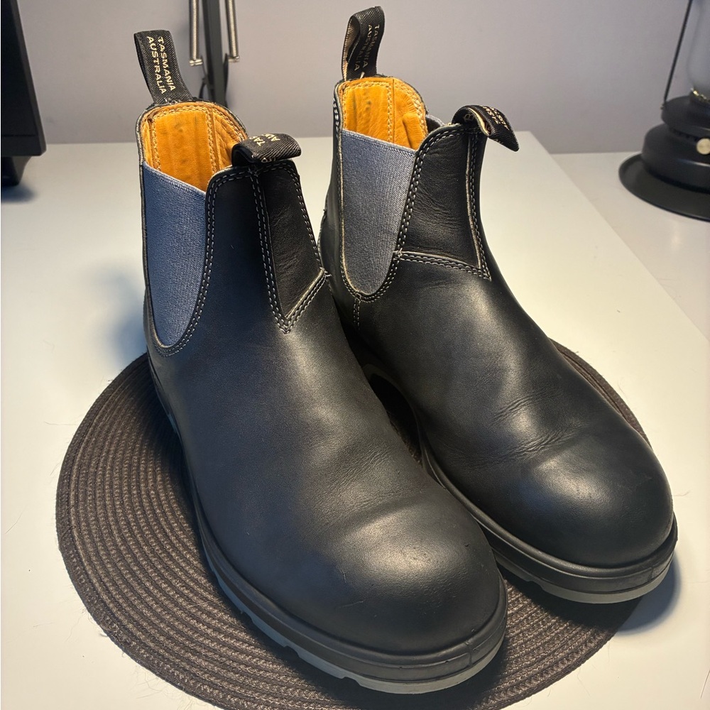 Black Blundstone Boots